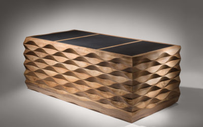 Wave Desk – Walnut